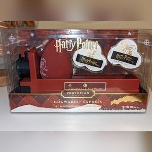 NWT Cosmetics Tools Set Harry Potter Holiday Hogwarts Express 9 3/4 3PC Blender